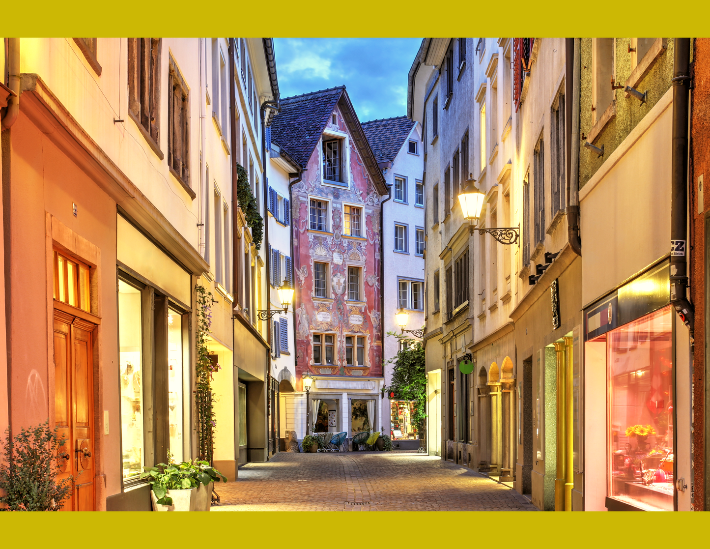 Regional: Ciudad capital Vaduz (Liechtenstein) - Pueblo de Heidi - Crestasee y Caumasee - Ciudad de Chur