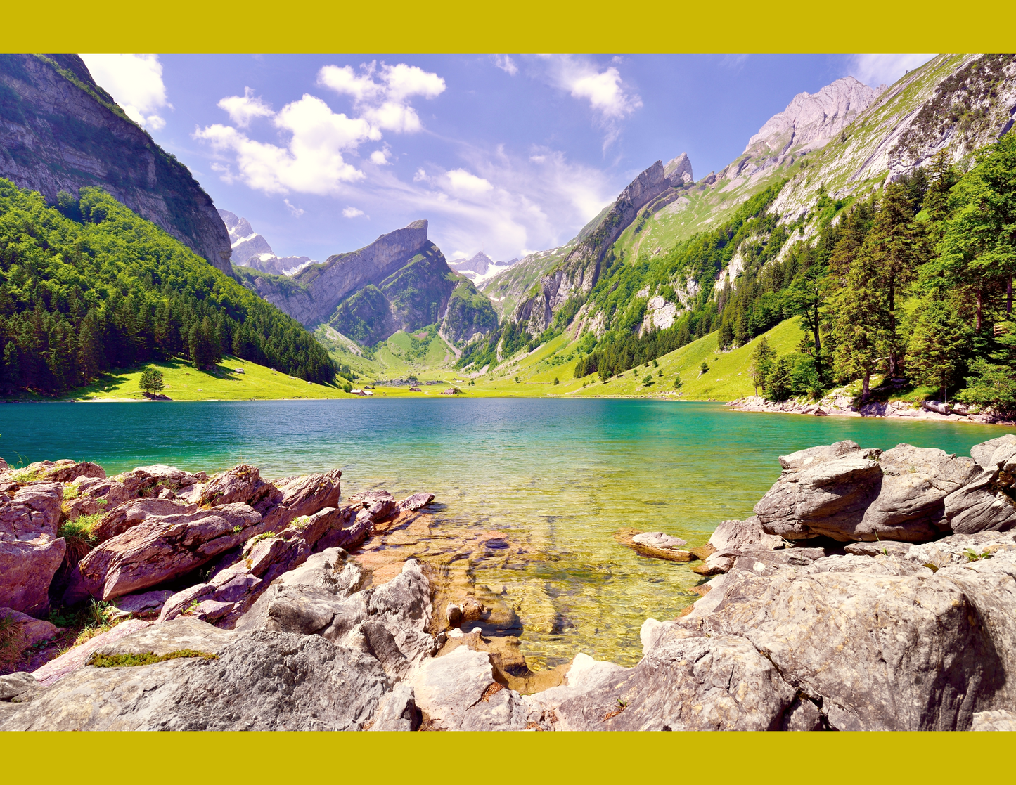 Seealpsee - Appenzell Pueblo - Montaña Santis