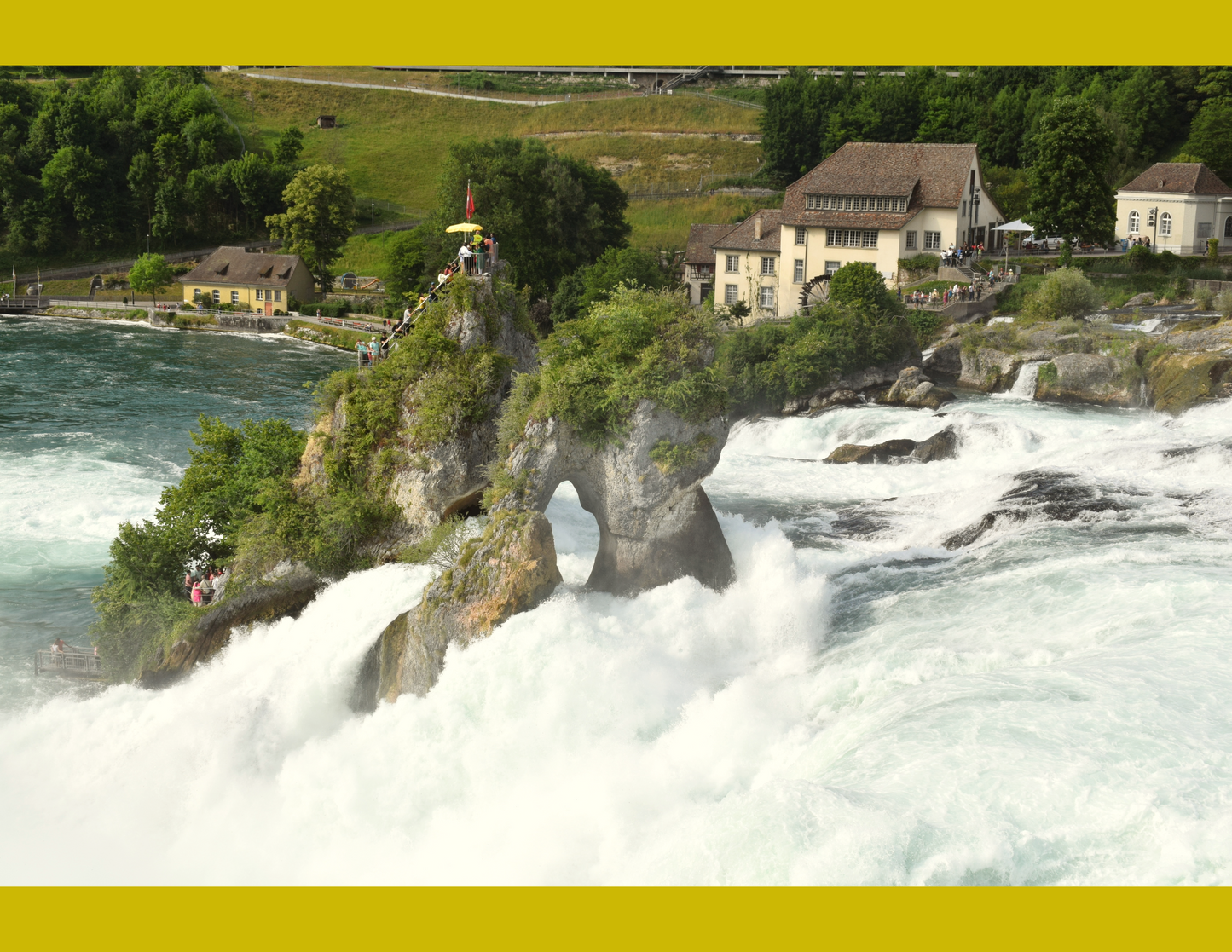 Pueblo en el Rin - Cataratas del Rin - Isla de las Flores (Alemania)